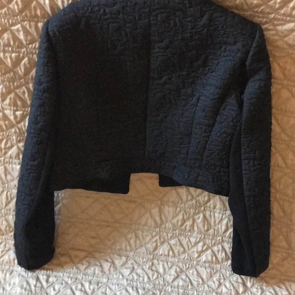 Jacket - Picture 4 of 6